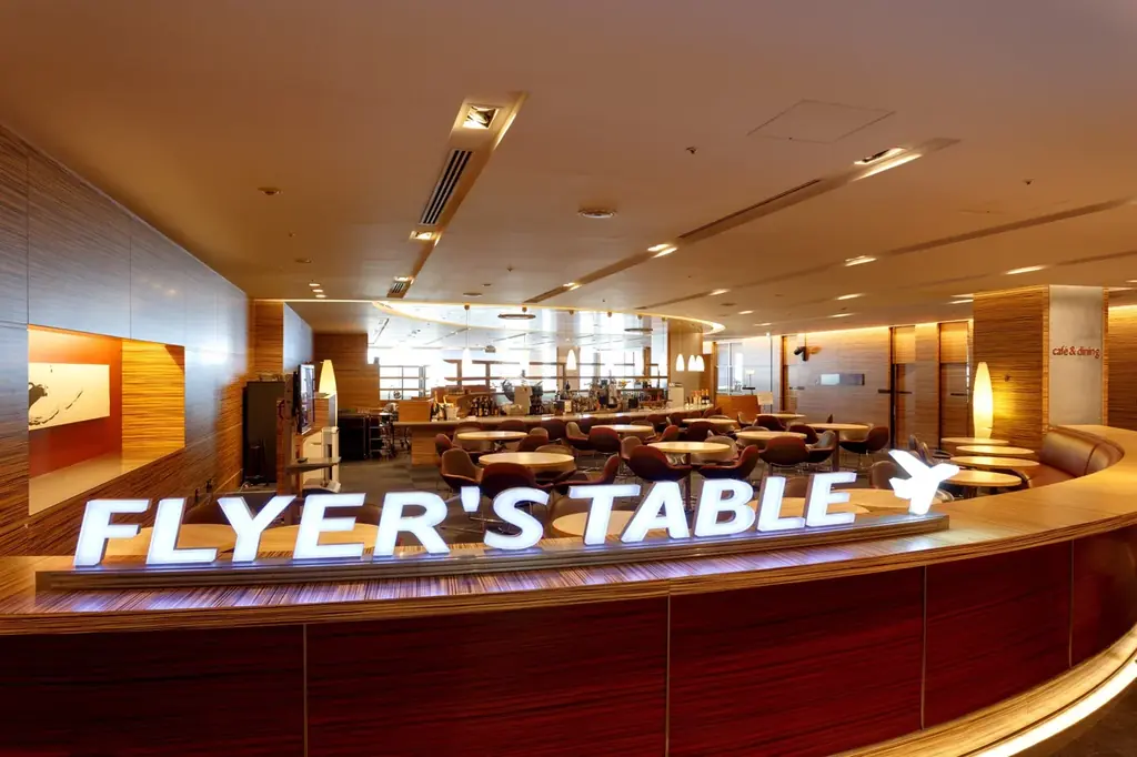 【羽田エクセルホテル東急】羽田のホテルでしか味わえない“飛行機シュー”が限定フレーバーに！羽田空港直結の開放感と旅の合間に楽しむ、空港アフタヌーンティー！ 画像 6