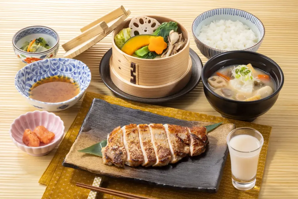 ～藍屋に春の味覚が集結～春彩の「ばらちらし」や活〆真鯛の「釜めし」が登場！麹パワーで整える、“八海山こうじ”使用の美膳メニューも 画像 4