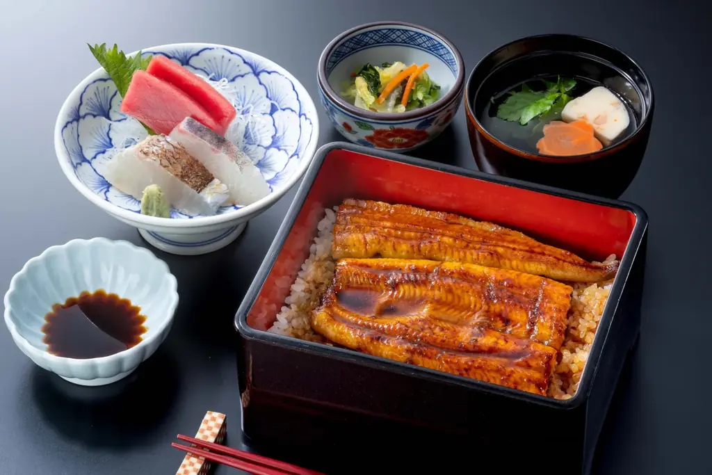 ～藍屋に春の味覚が集結～春彩の「ばらちらし」や活〆真鯛の「釜めし」が登場！麹パワーで整える、“八海山こうじ”使用の美膳メニューも 画像 6