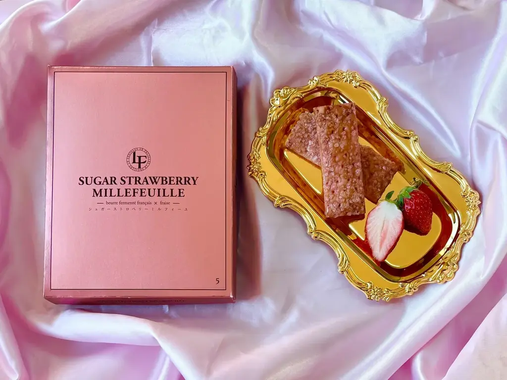 【JR東京駅「グランスタ東京」先行販売！】ミルフィーユ専門ブランド『LE FEUILLES（ル・フィーユ）』から季節限定のミルフィーユ、「シュガーストロベリーミルフィーユ」が新発売！ 画像 4