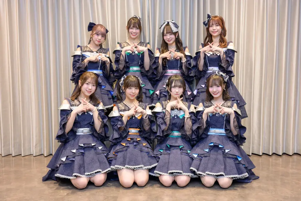 佐久間宣行プロデュース「ラフ×ラフ」が結成3周年ライブを開催！活動休止中の吉村萌南が電撃復帰、8人揃って新曲「Yondanda」を初披露 画像 7