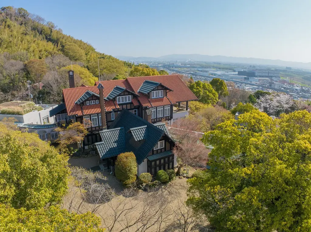 【民藝×モネ】開館30周年を迎えたアサヒグループ大山崎山荘美術館で、ふたつの展覧会の世界に浸る。 画像 1