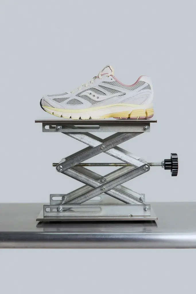 3sixteen × Saucony “GUIDE v7.3s”を2026年3月14日（土）発売！ 画像 6