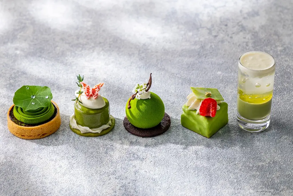 コンラッド東京、5月1日（金）より「抹茶と香りのアフタヌーンティー “ボタニカルガーデン”」を開催 画像 3