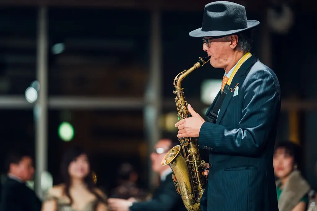 軽井沢の夜に響くサックスの音色とともに 至福のディナーを【レストラン 「ピレネー」】 画像 2