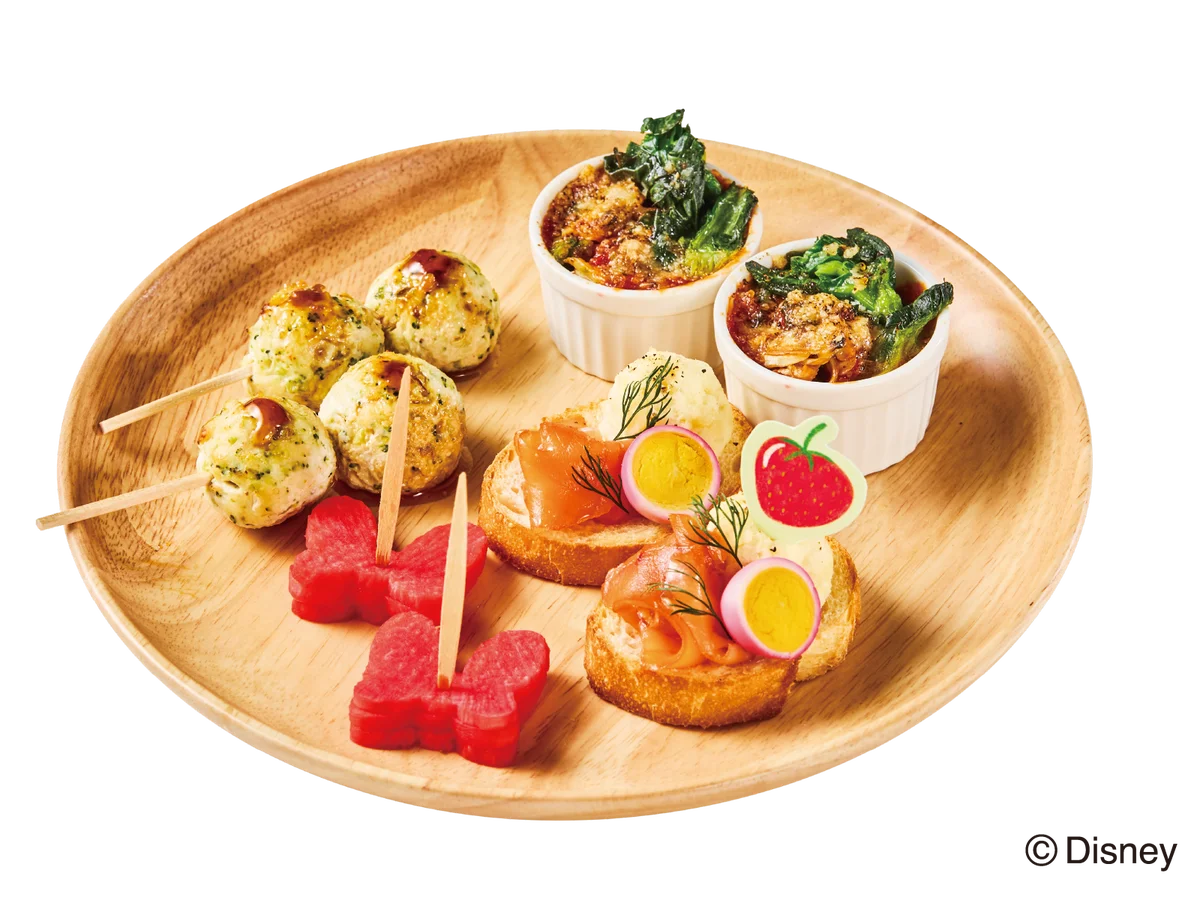 【ディズニーの世界観で楽しむカフェ＆ギフトショップ】「Disney HARVEST MARKET」でノベルティ付き・春限定メニューを販売 画像 5