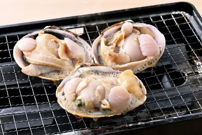 “大あさりの濱焼”や “富山県産ホタルイカ”など 春の旬メニューの販売開始！「 目利きの銀次 / 濱焼魚萬 」 画像 2