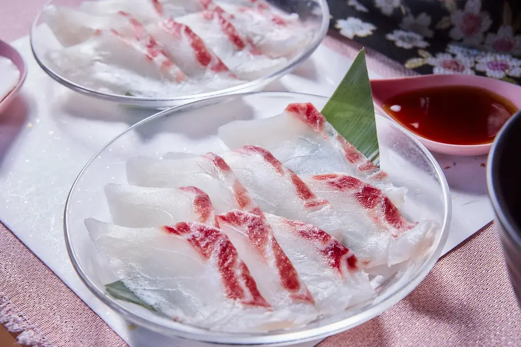 【しゃぶしゃぶ温野菜 イベントレポート】めで鯛、春到来！はまぐり香る黄金だしの「鯛しゃぶ」御膳が登場 ～春野菜・山形恵み豚・花見もちなどの季節限定メニューを一度に味わう～ 画像 4