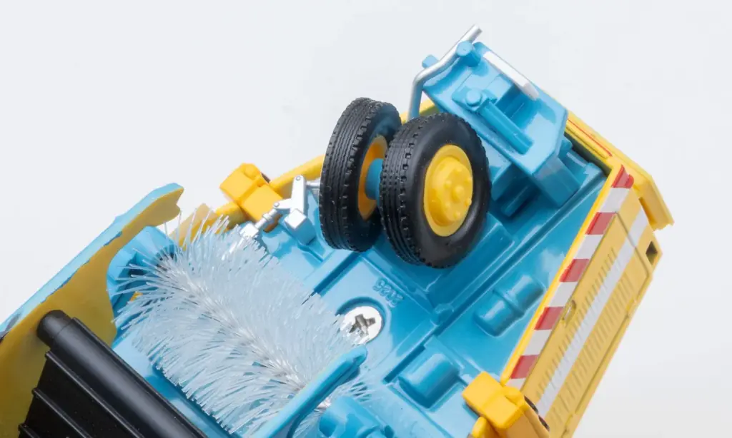 トミカリミテッド ヴィンテージ最多の可動ギミック！世界的に珍しい「三輪式道路清掃車」をミニカーで商品化「東急　ＳＷ２Ｚ２　道路清掃車」２０２６年８月発売 画像 14
