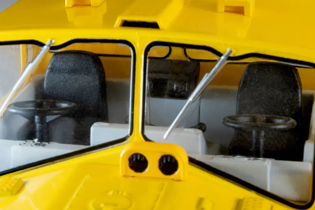 トミカリミテッド ヴィンテージ最多の可動ギミック！世界的に珍しい「三輪式道路清掃車」をミニカーで商品化「東急　ＳＷ２Ｚ２　道路清掃車」２０２６年８月発売 画像 16