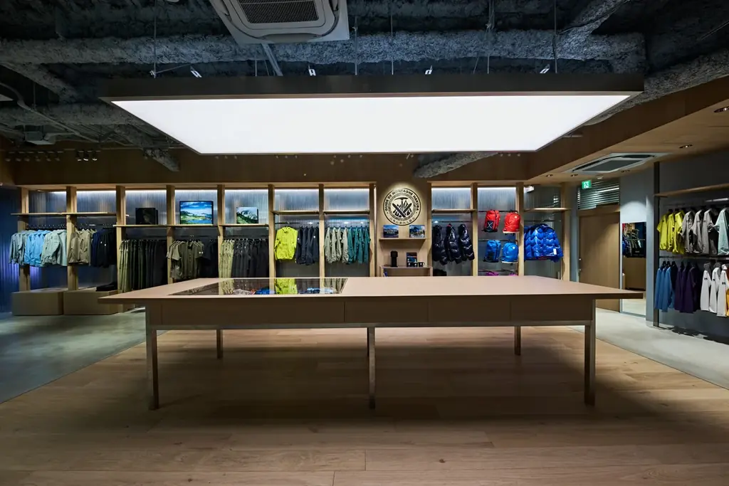 わずか110gの“第二の肌” 縫い目のないトレイルランニングパック「INTENSE ONE」誕生 画像 9