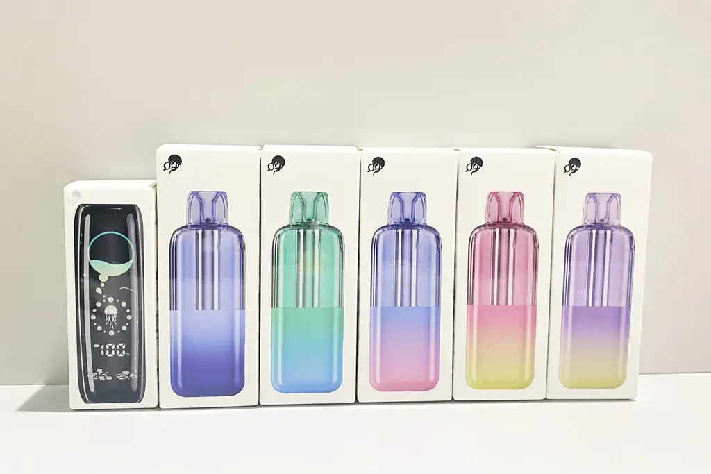 ライターメーカーのライテックから、次世代2WAY VAPE「AQUA JELLY」新発売！7色に揺らめく3D曲面スクリーンと最大20,000回吸引を実現 画像 8