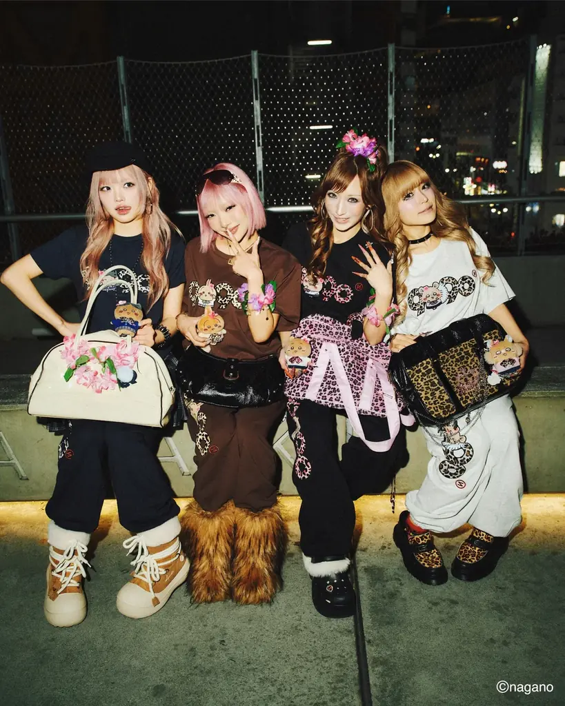 yutoriが展開するストリートブランド『9090』×人気キャラクター『ちいかわ』コラボレーションアイテムを3月13日(金)より受注販売開始 画像 20