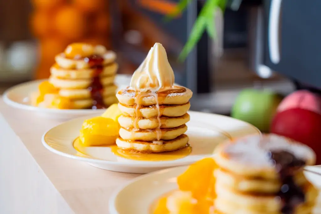 春の訪れを感じる季節に合わせ、天候を気にせずレストランで楽しむピクニック「春色ピクニックブッフェ ～お肉・野菜・フルーツの彩り満載～」を開催！レストラン＜ル クレール＞ 画像 11