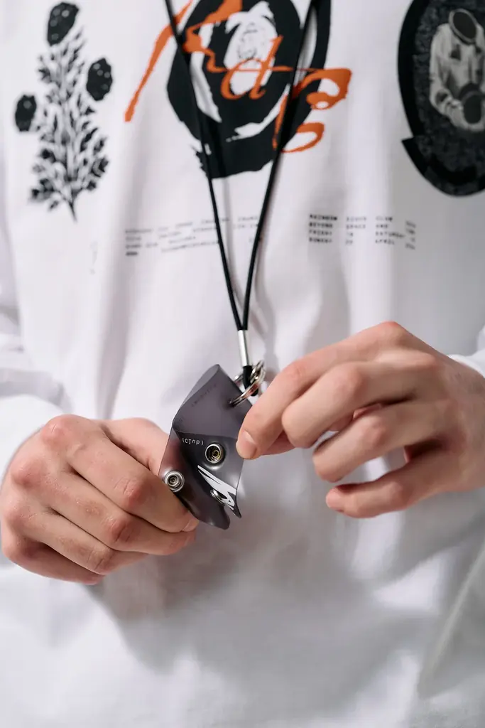 《VEIN × Rainbow Disco Club》 コラボレーションアイテムをリリース 画像 3