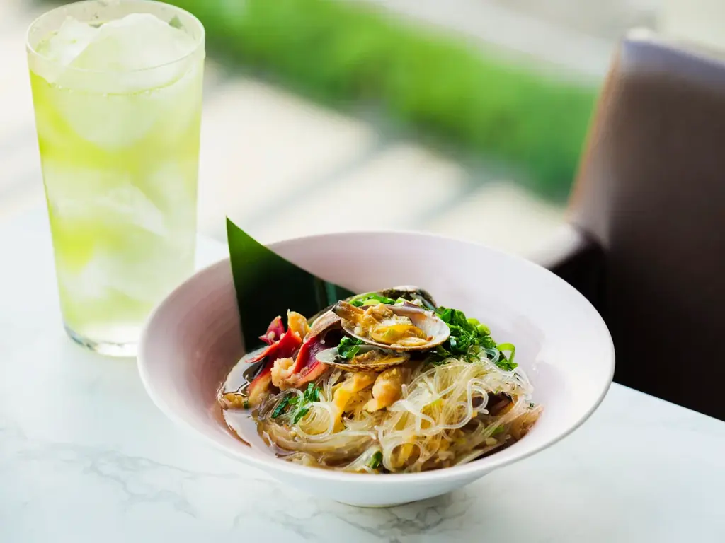 【東京ミッドタウン】桜舞う東京ミッドタウンに、春を感じるグルメが勢ぞろい！「Spring Gourmet」本日からスタート 画像 3