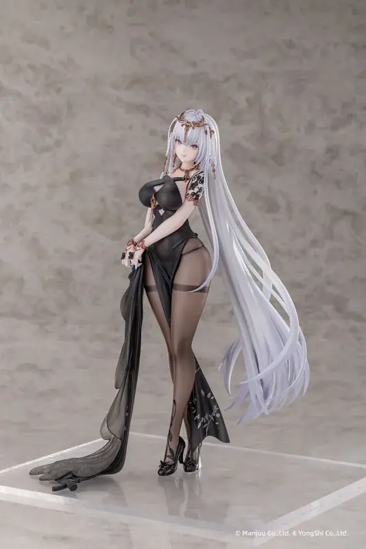 『アズールレーン』より、「エムデン 水月のリチェルカーレVer.」フィギュアの(白) (黒)がセットで登場。 画像 10