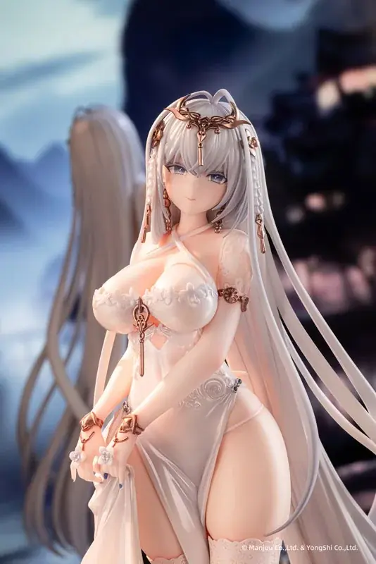 『アズールレーン』より、「エムデン 水月のリチェルカーレVer.」フィギュアの(白) (黒)がセットで登場。 画像 19