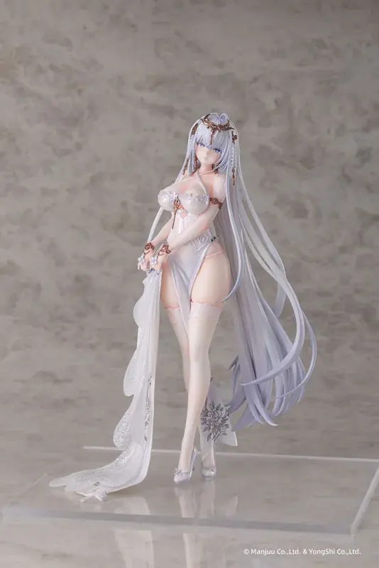 『アズールレーン』より、「エムデン 水月のリチェルカーレVer.」フィギュアの(白) (黒)がセットで登場。 画像 5