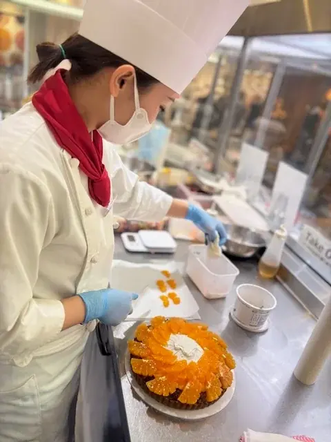 【カフェコムサ】創業30周年を彩る記念ケーキをチーフパティシエが考案！宇和島フェアを開催！ 画像 1