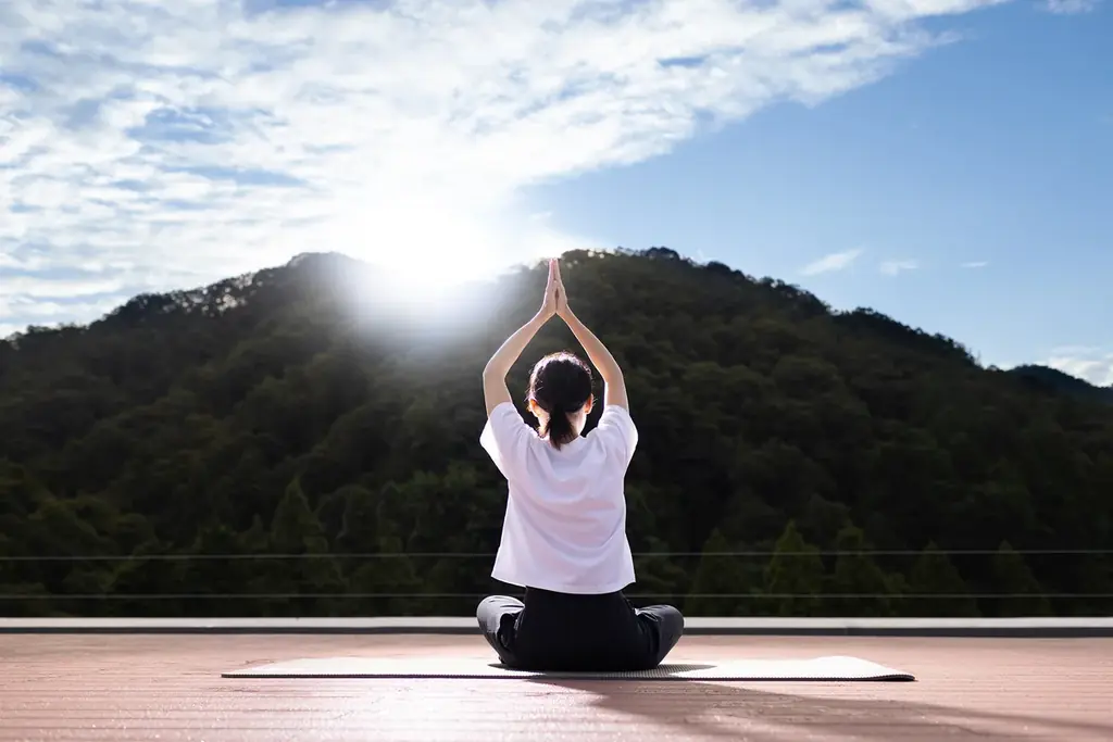 石川県加賀市「吉祥やまなか」2026年4月 New！【マインドフルネス・リトリート】 湯に癒やされ、空にほどける旅。 画像 1