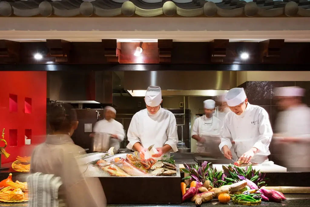 石川県加賀市「吉祥やまなか」2026年4月 New！【マインドフルネス・リトリート】 湯に癒やされ、空にほどける旅。 画像 22