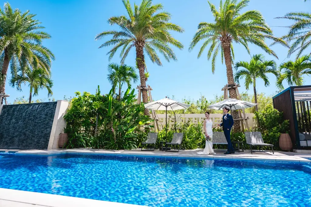 石垣島のラグジュアリーホテルで旅するフォトウェディング