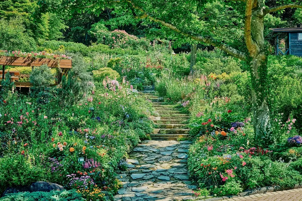 色鮮やかな春、到来。山上のリゾート”神戸布引ハーブ園”でGARDEN FEST 2026 -Spring-を開催。春色に彩るガーデン、爽やかな風と共に心地よい香りに包まれ、優雅な一日をお過ごしください 画像 2