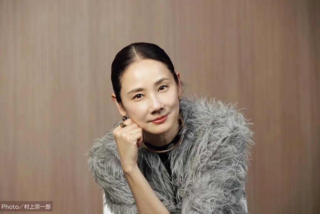 【本日発行】フリーペーパー『月刊ローチケ／月刊HMV&BOOKS』3月15日号の表紙・巻頭特集は「櫻坂46」＆「Mr.Children」！ 画像 4