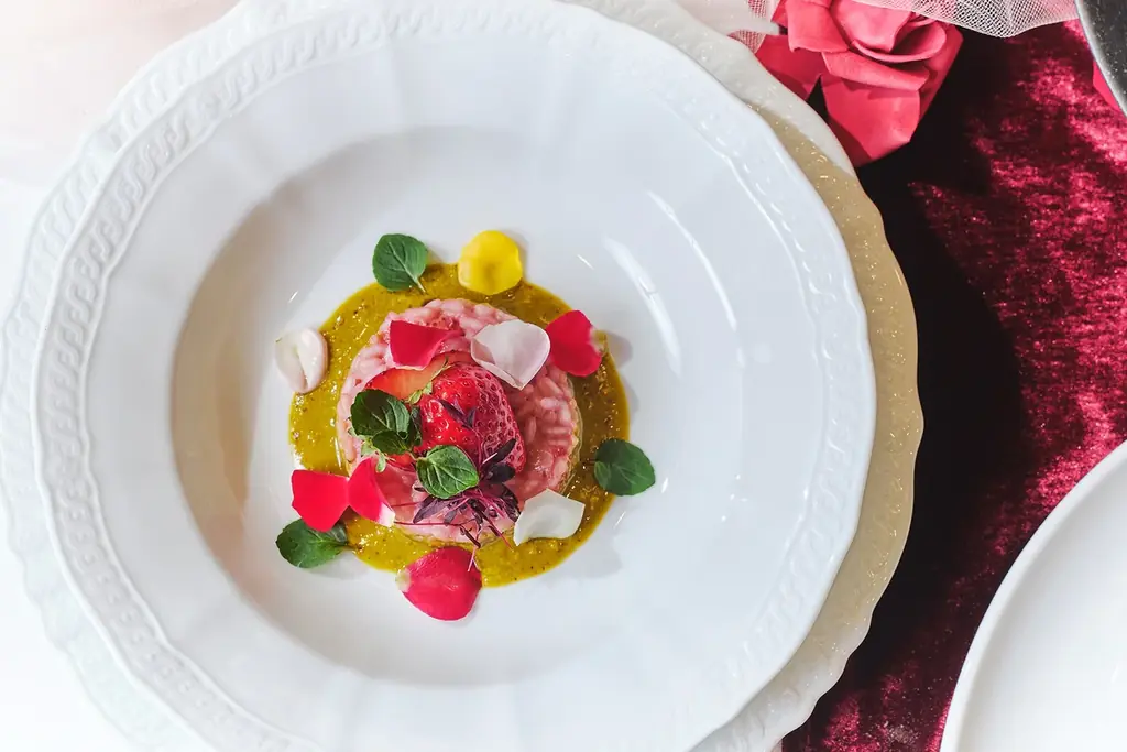 シーズナルコース「ROSA」薔薇に包まれる美食体験 画像 8