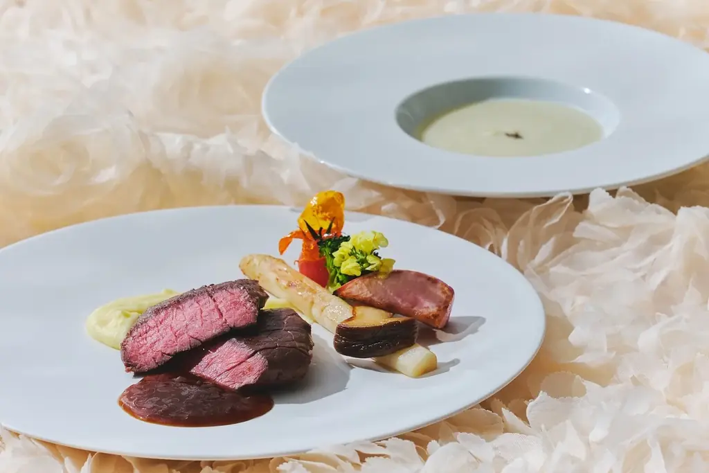 いちごと抹茶の甘美なマリアージュに心躍る！新緑の季節を楽しむスイーツコレクション『初夏のいちごと抹茶アフタヌーンティー』全国4都市で期間限定販売 画像 14