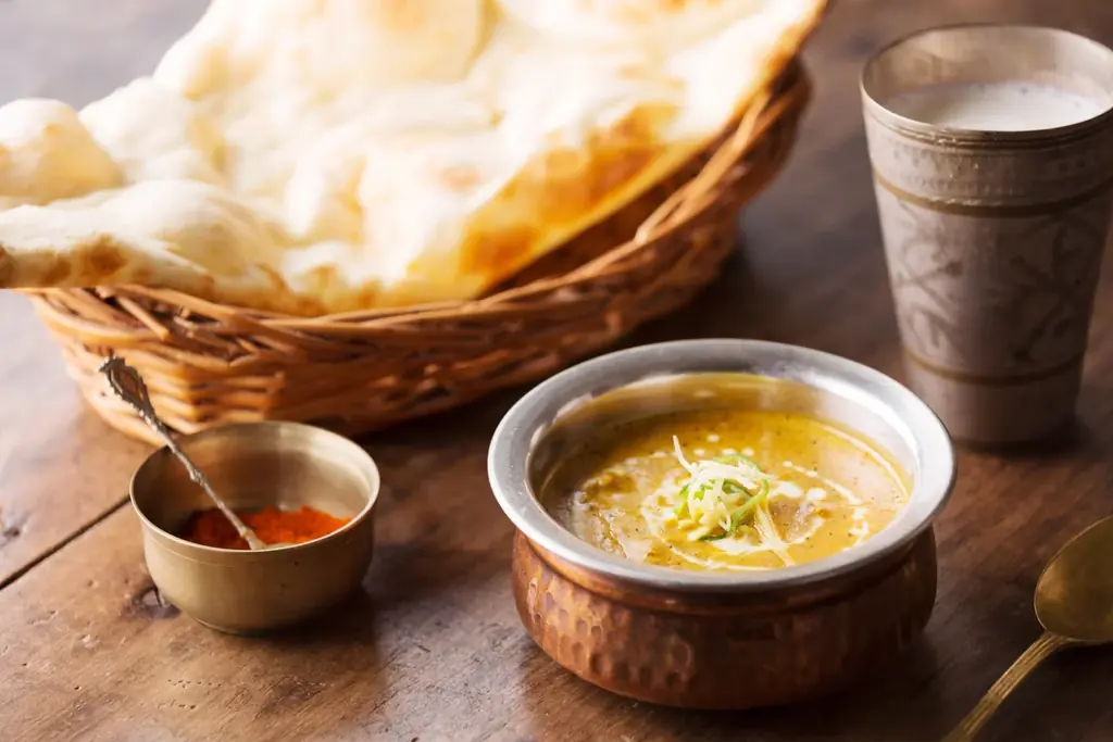 【suwaru × BEB5軽井沢 by 星野リゾート】俳優・高橋メアリージュン氏と新緑の森へ没入。森林浴ヨガと“空飛ぶムササビ”に癒やされる「ウェルネスリトリート」を初開催 画像 9