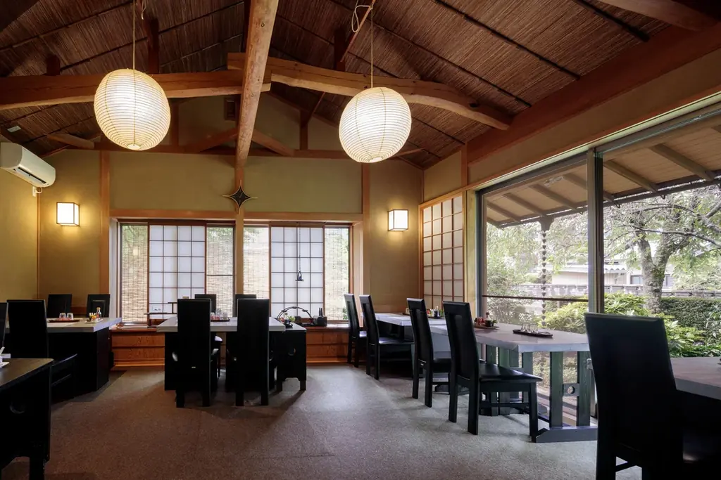 里山に囲まれた埼玉の奥地で味わう罪悪感ゼロのアフタヌーンティー。体に優しい「ゆばと豆腐のスイーツ」を「ちょうど良い」ボリュームで提供。ゆばカフェ紫水庵で4月からスタート。 画像 13