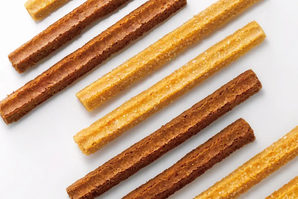 【JR東京駅に期間限定出店！】「東京ショコラファクトリー」と「東京カンパネラ」がJR東京駅に登場！甘酸っぱい苺×チョコレートの最新作「バウムスティック」や季節限定商品を販売いたします。 画像 5