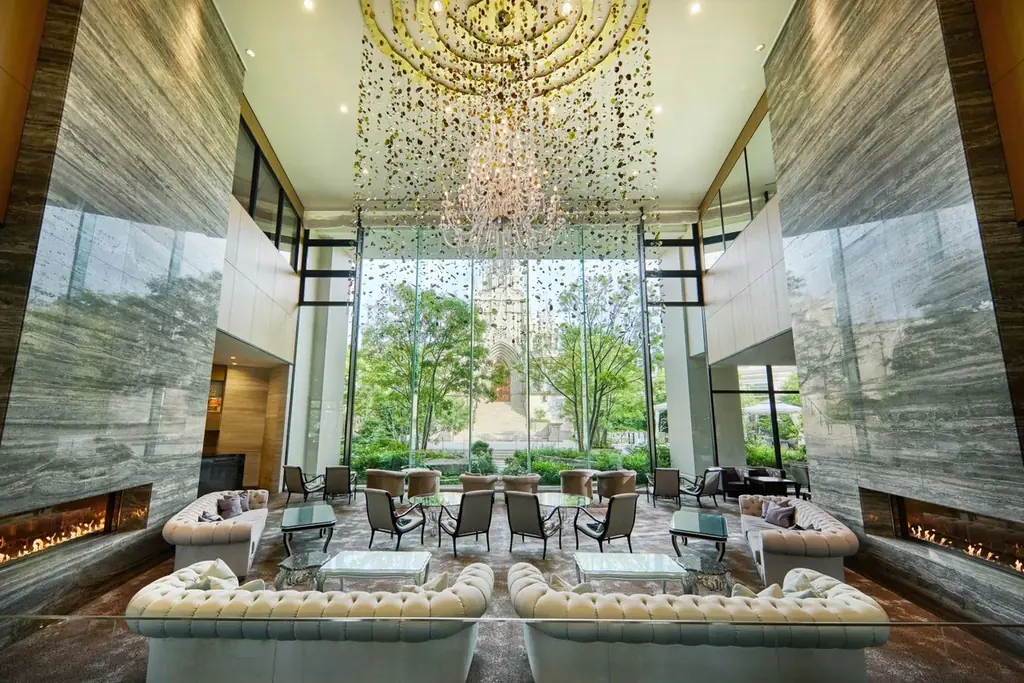 【名古屋】10周年を祝う「シャンドン ロゼ」のウェルカムドリンクとともに、名古屋で一番贅沢な“春”をシェアしよう！一夜限りのフォトジェニック空間『STRINGS Spring ROSÉ Night』 画像 16