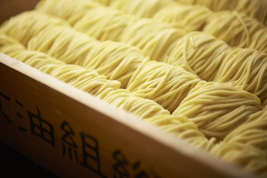 【 名古屋駅に “油組” がついに登場！ 】油そば専門店『東京油組総本店 名古屋椿町組』3月27日（金）オープン！ 画像 2