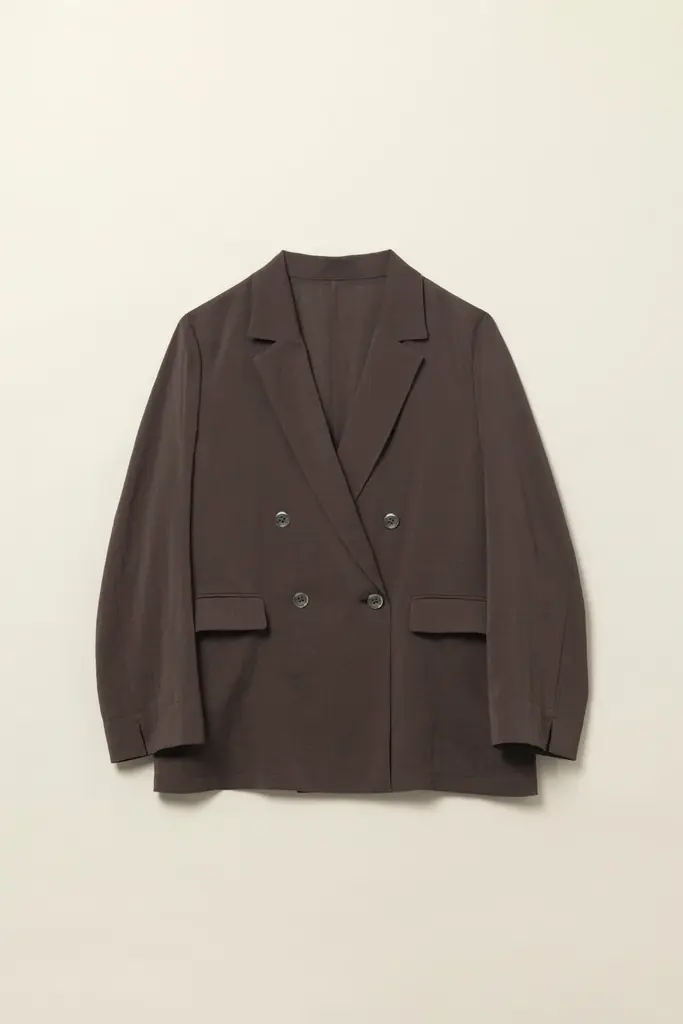 俳優・MEGUMIさんが魅せる「退屈じゃないベーシック」。「グリーンレーベルの結論。」シリーズ 画像 13