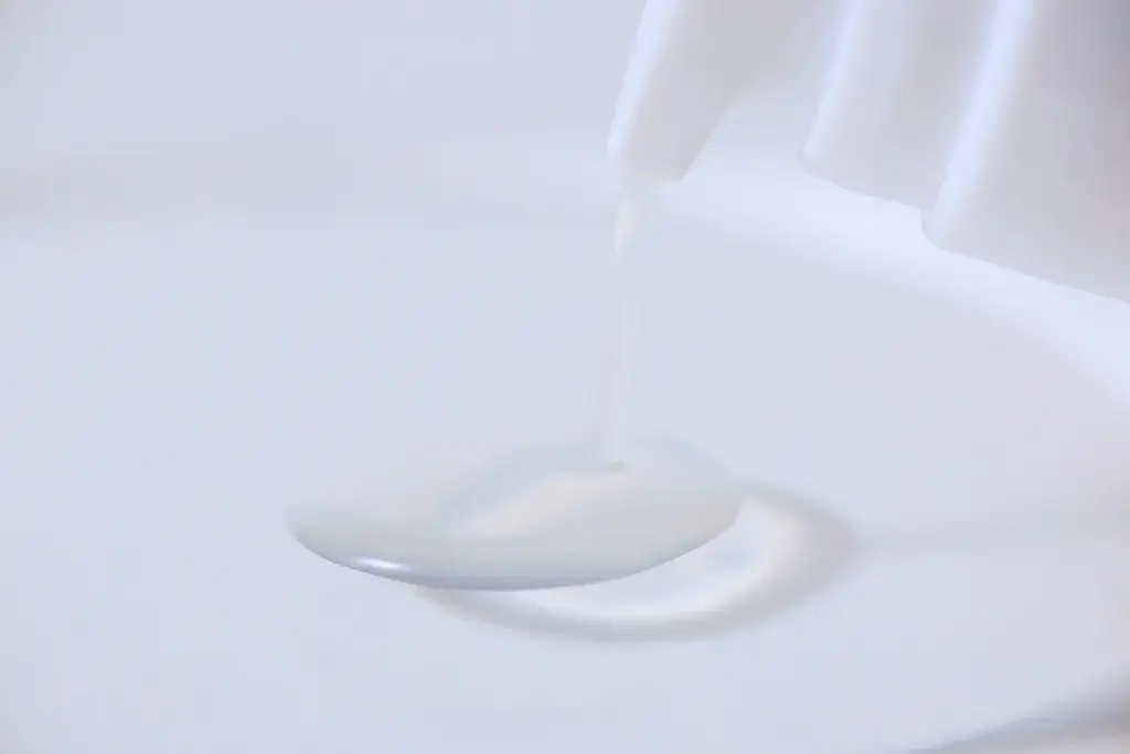 母の日に透明感と潤いを贈る。プラセンタ専門スキンケア p/d よりハリ・ツヤ肌へ導く数量限定「母の日 プラセンタでありがとうセット」2026年4月10日(金)より発売 画像 2