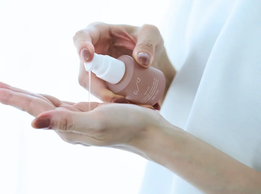 母の日に透明感と潤いを贈る。プラセンタ専門スキンケア p/d よりハリ・ツヤ肌へ導く数量限定「母の日 プラセンタでありがとうセット」2026年4月10日(金)より発売 画像 4