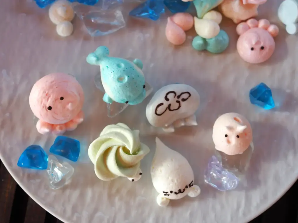 水族館の“かわいい”は持ち帰れる——21歳若手職人が挑む新提案、イルカとアザラシの「ムラング・ココ」を4月より販売 画像 5