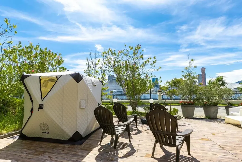 4月18・19日開催　神戸みなと温泉 蓮の復活テントサウナ