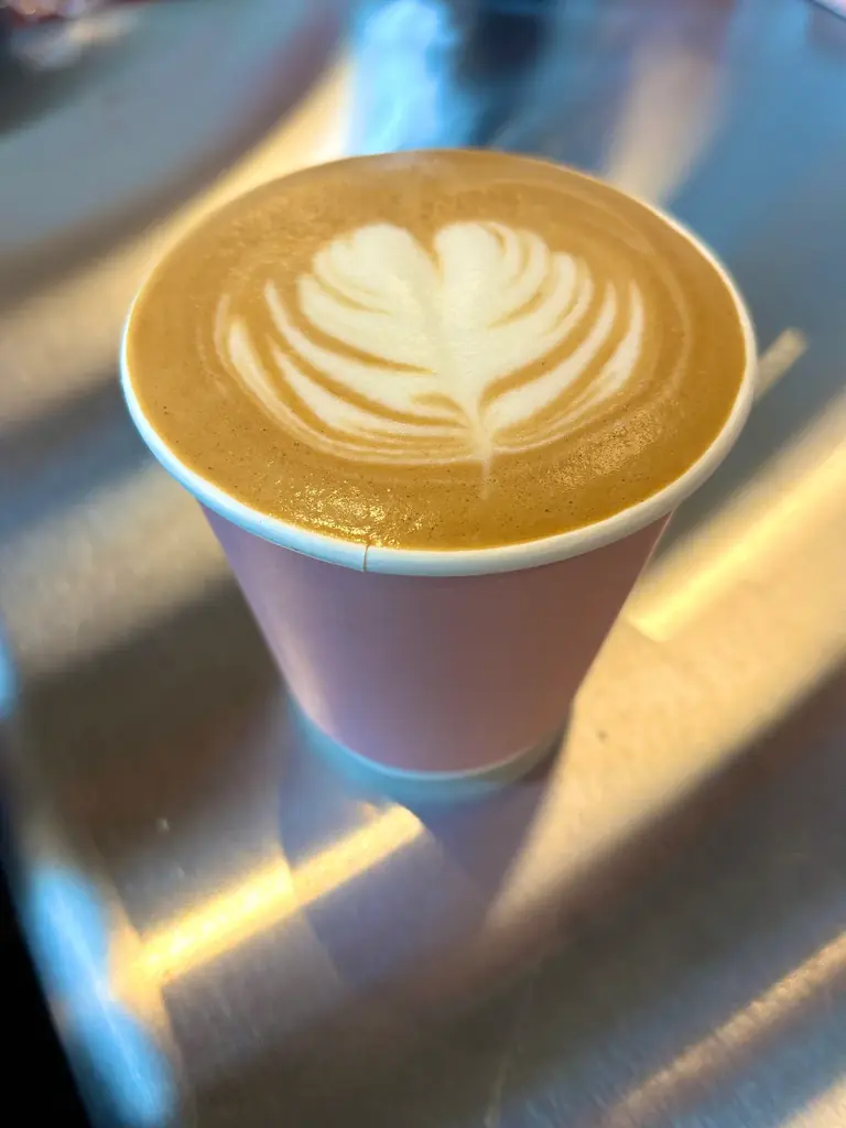 海を望むカフェ「DEAR MOM」が4月3日、千葉県・御宿町岩和田にオープン 画像 4