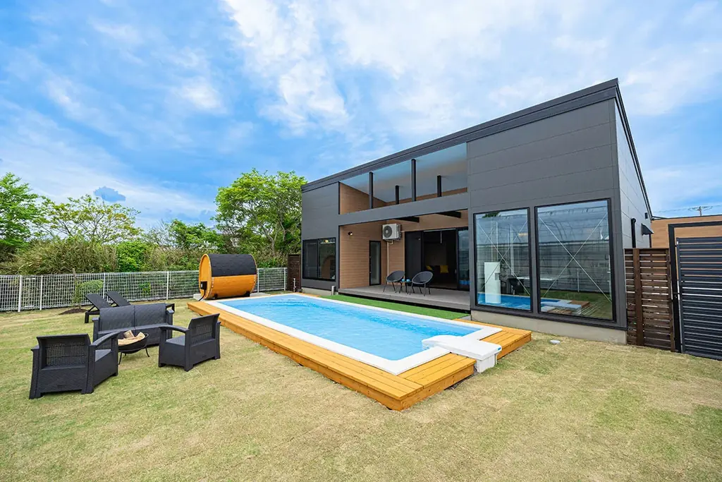 【1周年記念】愛犬と過ごす「プライベートヴィラAMIRU千葉一宮」が開業1周年！”かずさ和牛”の豪華BBQ贈呈＆宿泊10%OFFのダブル感謝祭を開催 画像 5