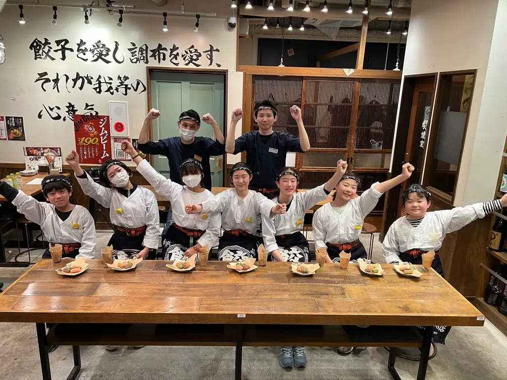 【肉汁餃子のダンダダン】小学生が考案した屋台グルメを商品化！調布こども屋台選手権ダンダダン賞のチュロスを期間限定発売！ 画像 2