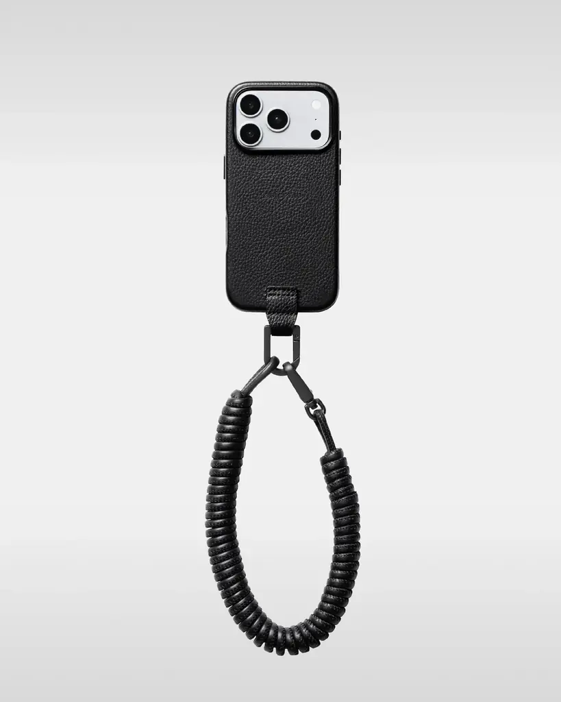 【objcts.io】beautiful peopleとのコラボレーションコレクションを発表。黒電話やヘッドフォンをモチーフにしたバッグ・iPhoneアクセサリー計3型を展開。 画像 22