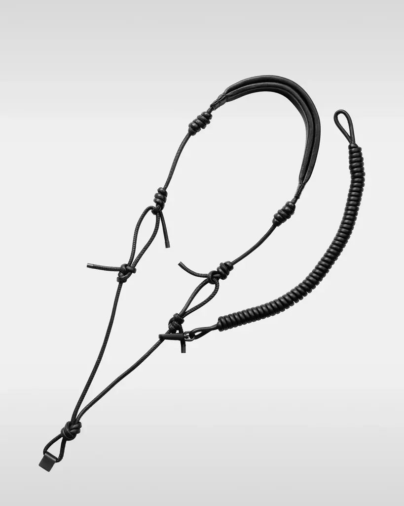 【objcts.io】beautiful peopleとのコラボレーションコレクションを発表。黒電話やヘッドフォンをモチーフにしたバッグ・iPhoneアクセサリー計3型を展開。 画像 25