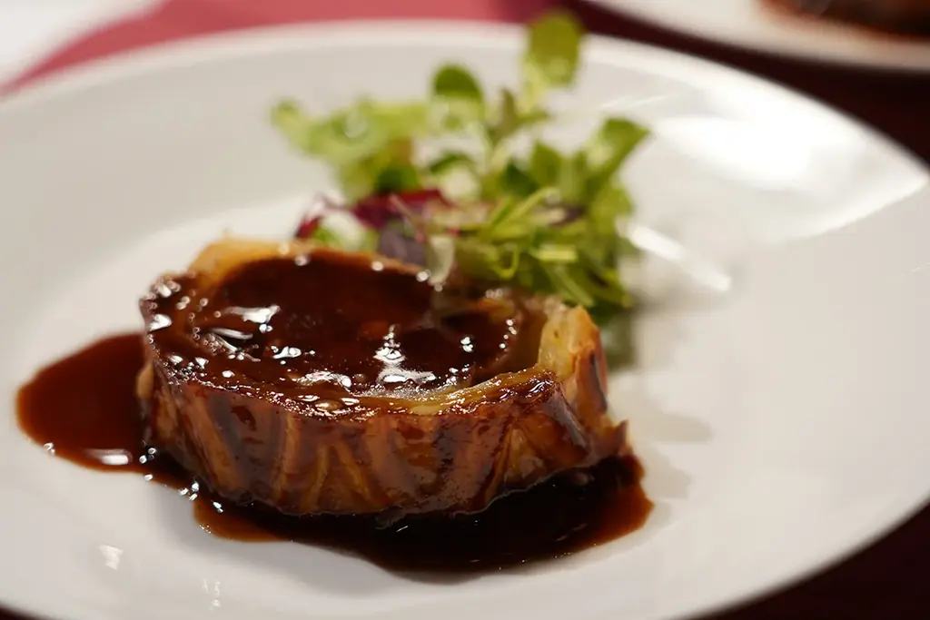 ロイヤルパインズホテル浦和が誇る、年に１度のウェディングの祭典「グランドブライダルフェア」を2026年5月2日(土)に開催決定！～ 披露宴料理ビュッフェ試食 × ドレスショーで体験する特別な一日 ～ 画像 4