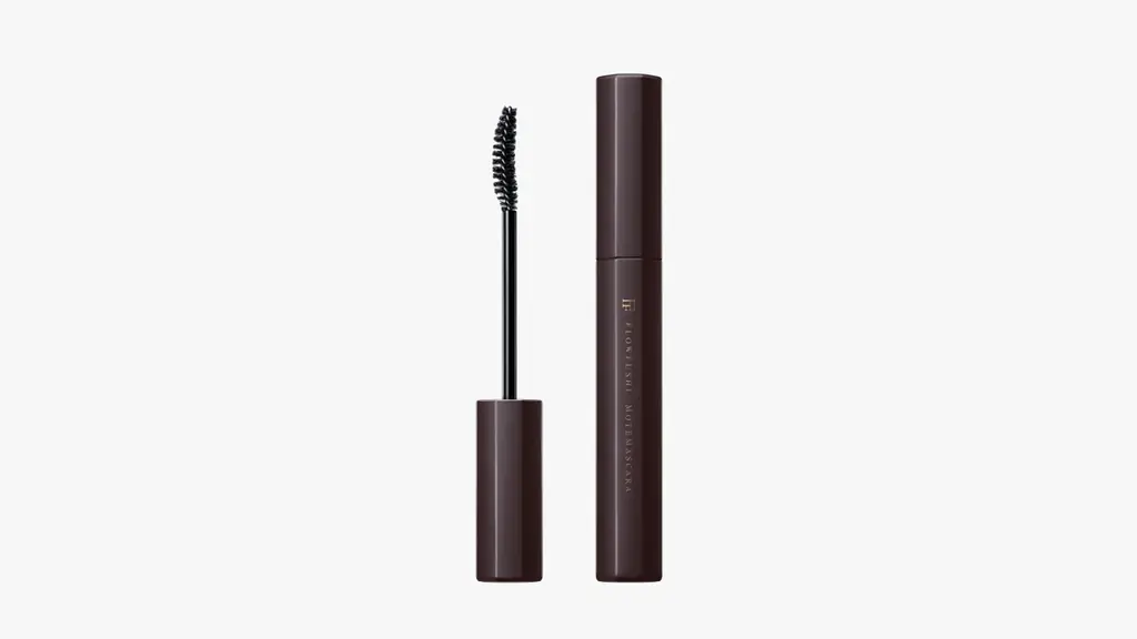 UZUから復活したFLOWFUSHI、第一章。伝説の「MOTE MASCARA」に、原点であり革新の色 “ブラウンブラック” 新登場。 画像 2