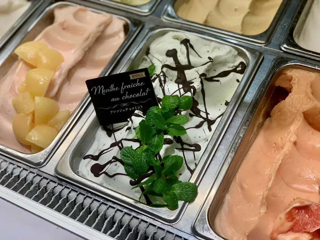 【4·5月限定】18種類の出来立てジェラートが食べられる焼肉店【プレミアムカルビ】 画像 3