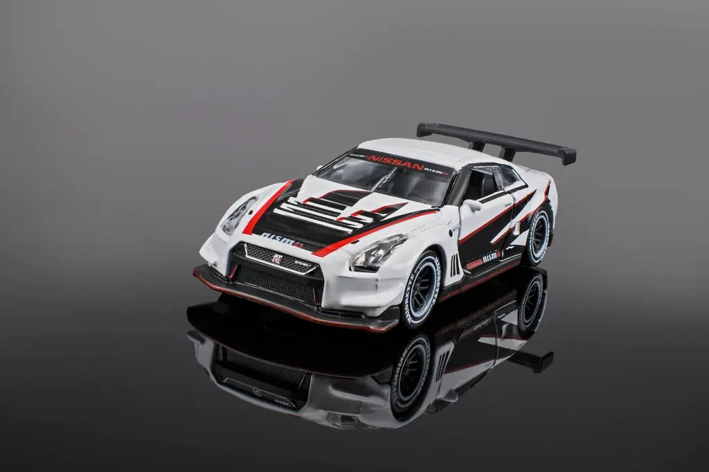 2026 年度 カバヤ食品が「玩具事業」に本格参入 「トイザらス」でミニカー『マジョレット』の販売を開始 画像 9